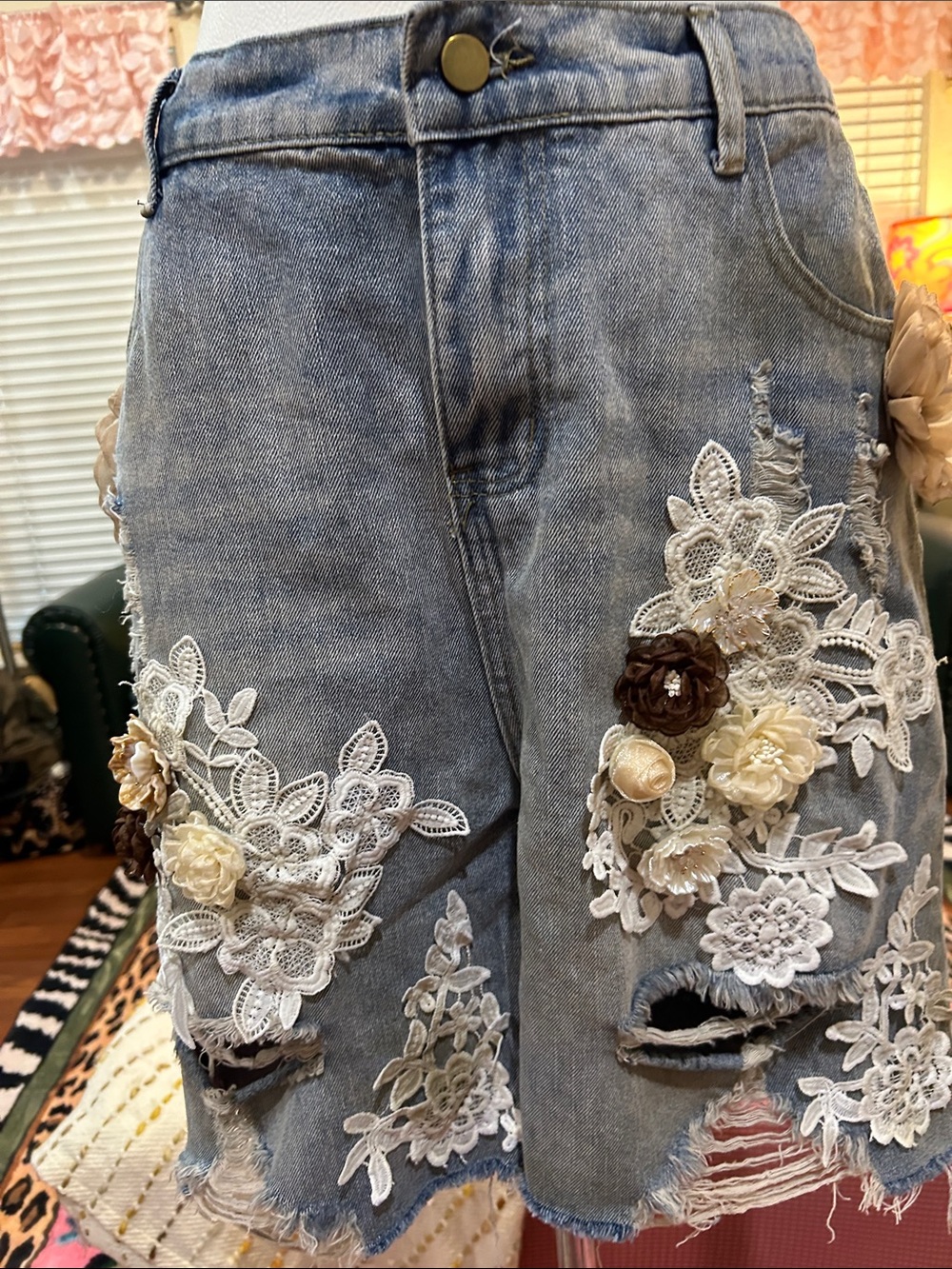 SHEIN Blue Denim Bermuda Shorts with White Lace & Neutral Floral Appliqués